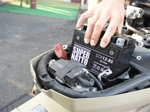 保存版 バイクのバッテリーが 上がったときの対処法 車 バイクバッテリー交換なら格安通販のバッテリーストア